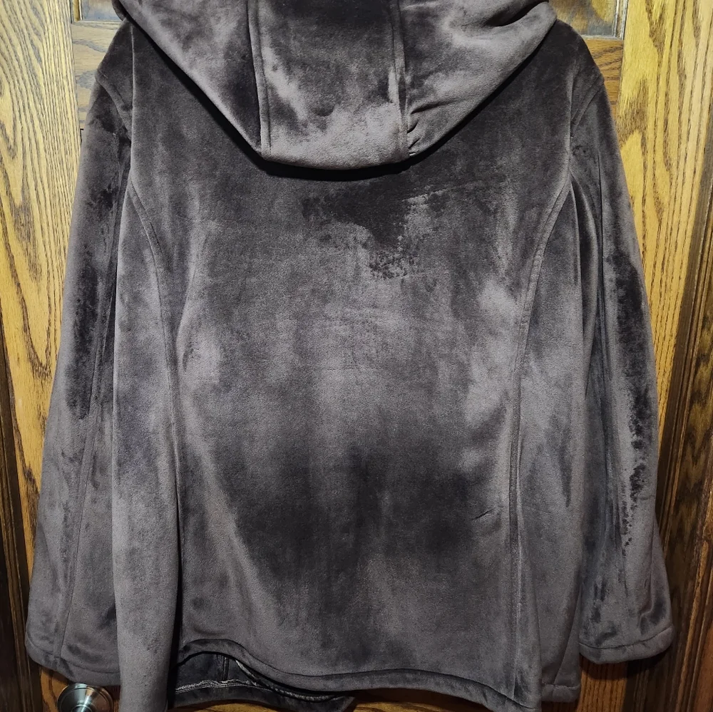 Jacket - Picture 2 of 5